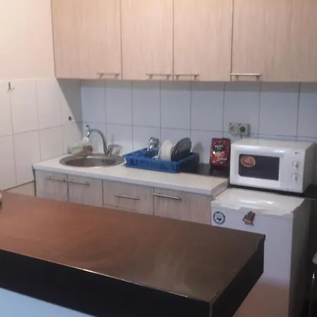 4 Persons Top Studio / Best Central Area Апартаменты Скопье